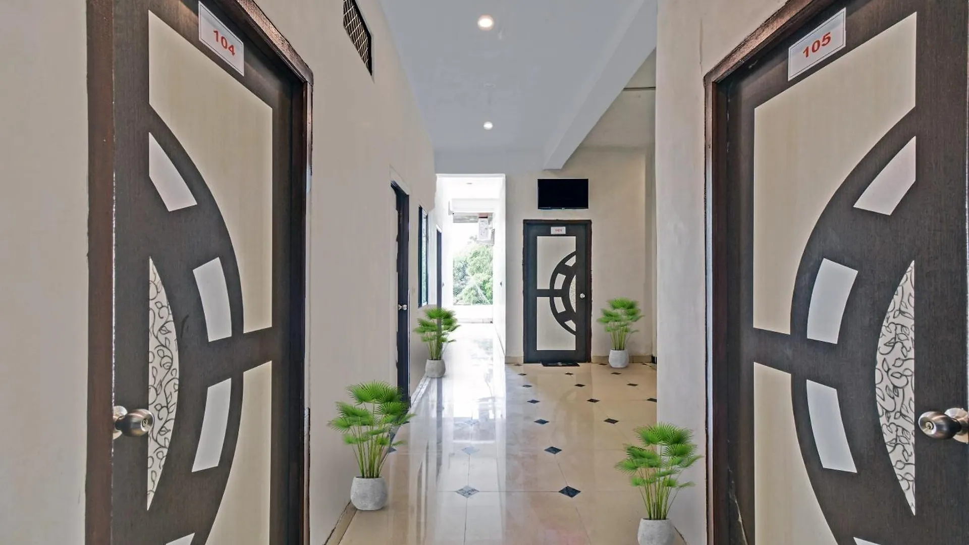 Hotel O Padharo Saa Udaipur 4*,  India