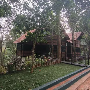 Tree House Wayanad , Muthanga India