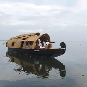 Soma House Boat 3*, Alappuzha India